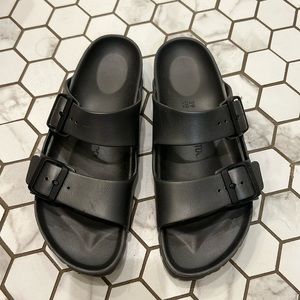 Plastic Birkenstock Arizona Sandals Size 39